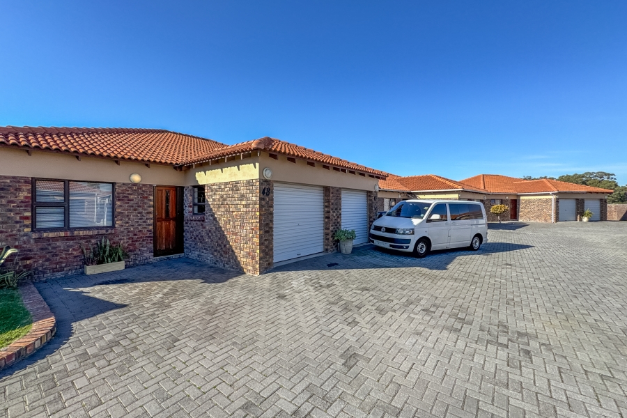 3 Bedroom Property for Sale in Humewood Eastern Cape